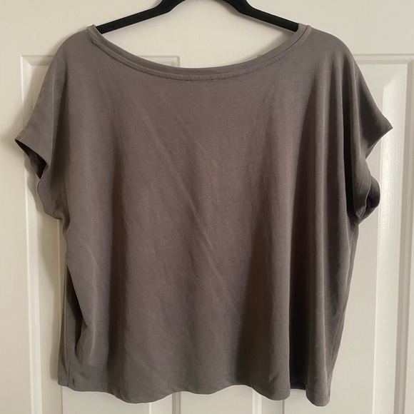 EXPRESS T-shirt - Picture 2 of 2